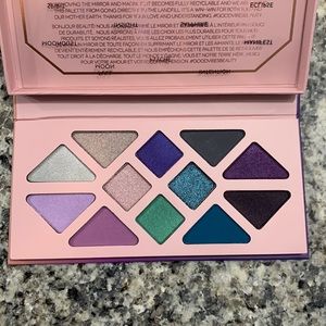 ATHR Beauty Moonlight Crystal Palette